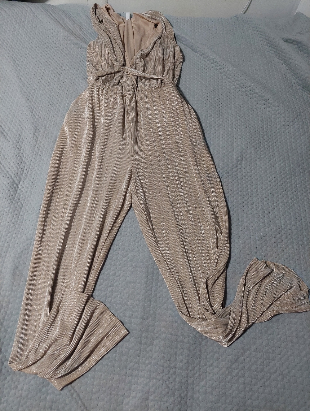 NY Collection Sleeveless Metallic Pleated Jumpsuit in Champagne Beige